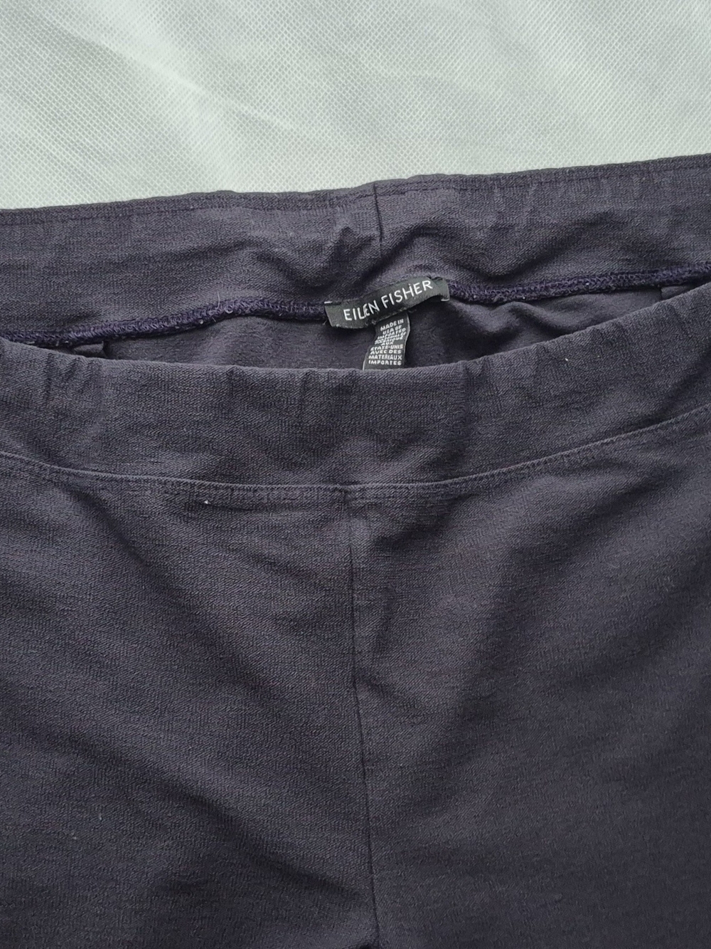 Eileen Fisher Black Crêpe Pull-On Pants